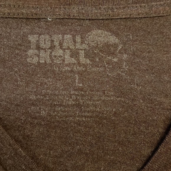 Sheri Moon Zombie Total Skull Skull V Neck - Picture 3 of 6